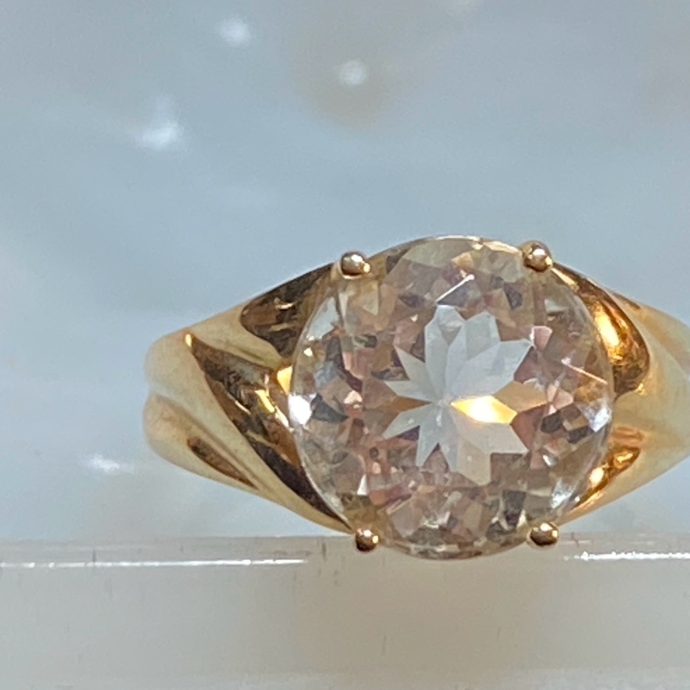 Vintage 14K Yellow Gold Moissanite Solitaire Ring Size 6 Large Sparkly - Picture 2 of 16
